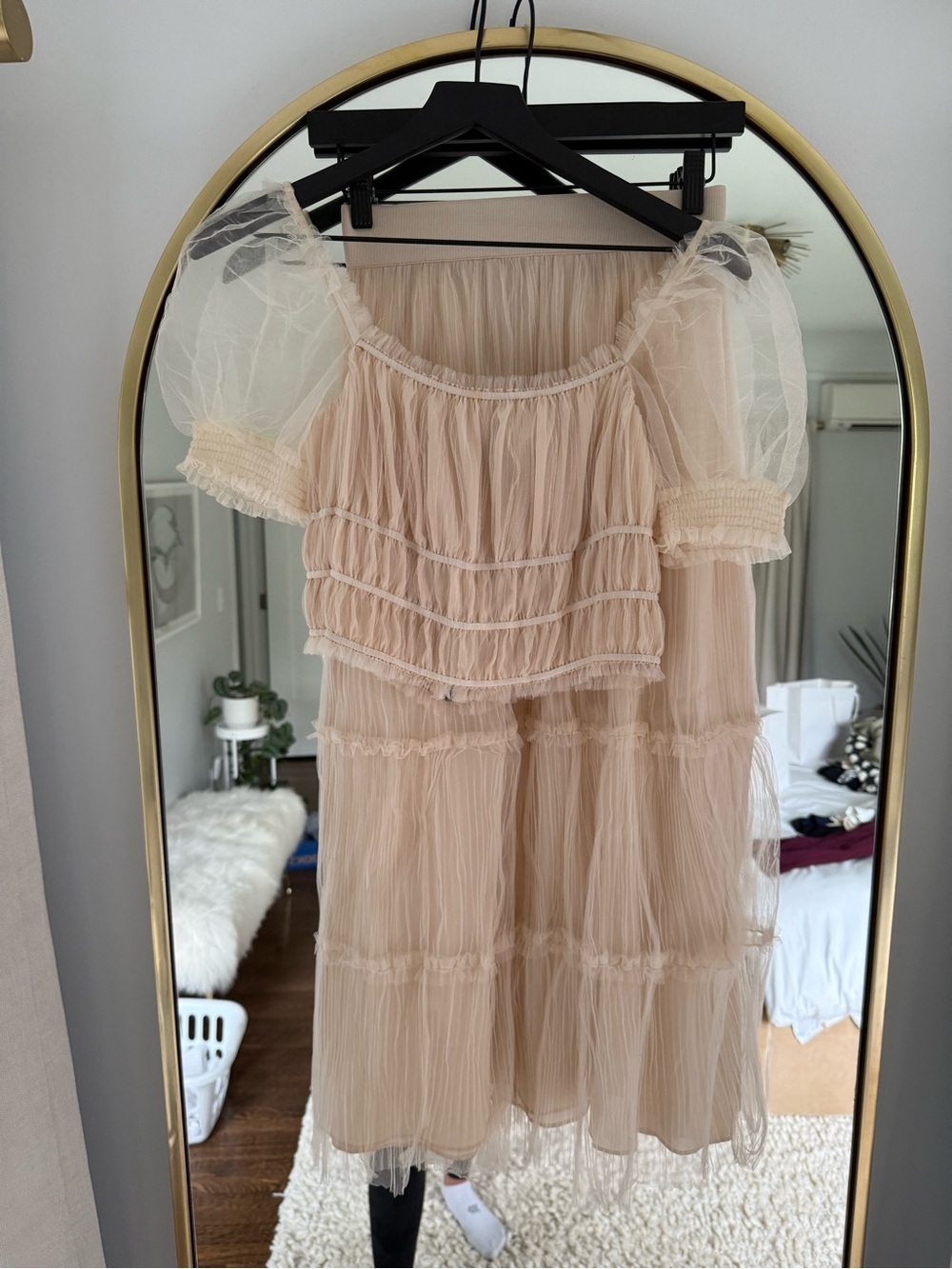 Alice + Olivia Sheer Ruffled Puff Sleeve Skirt Set in Blush